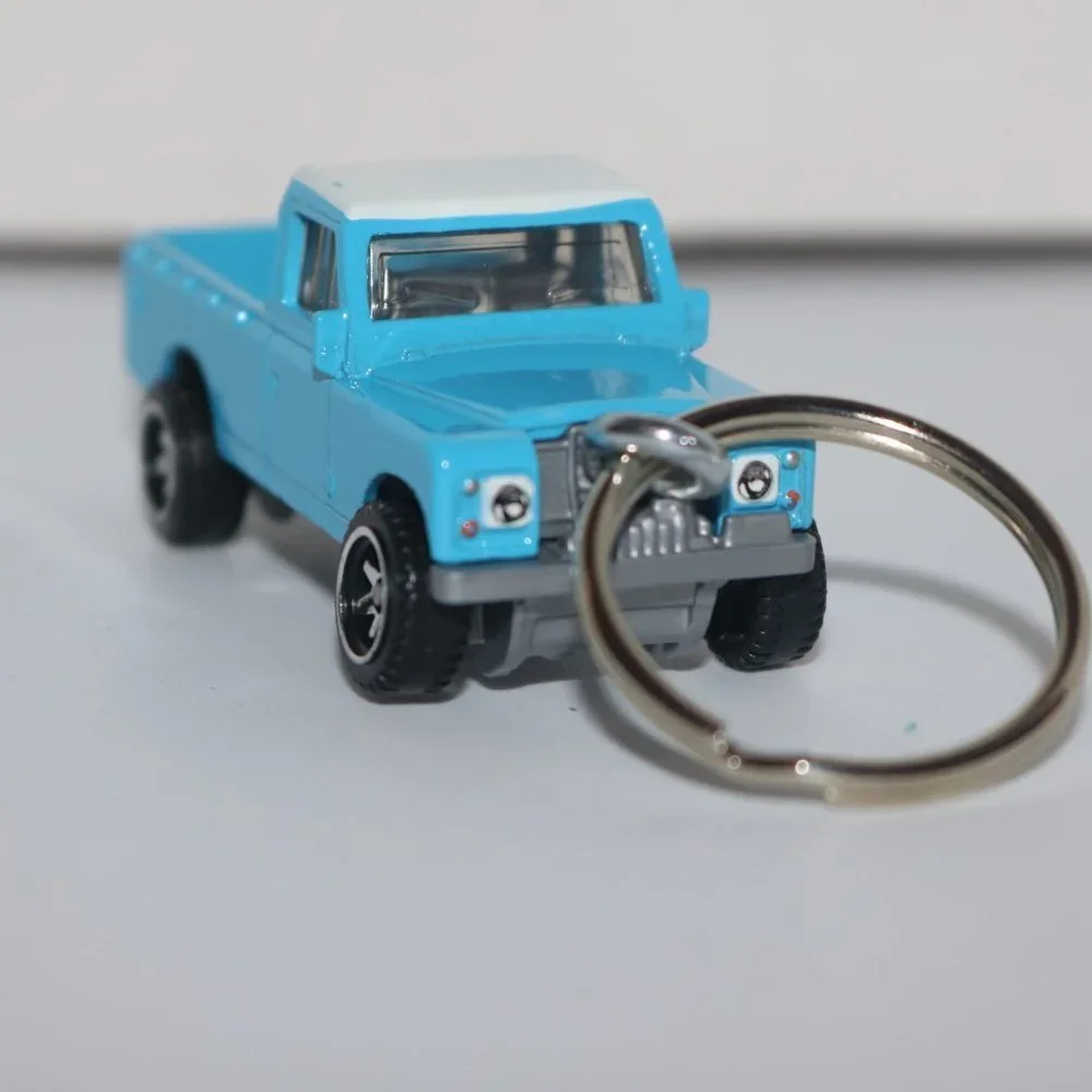 Hot Wheels Hot Trucks '74 Land Rover truck CUSTOM keychain